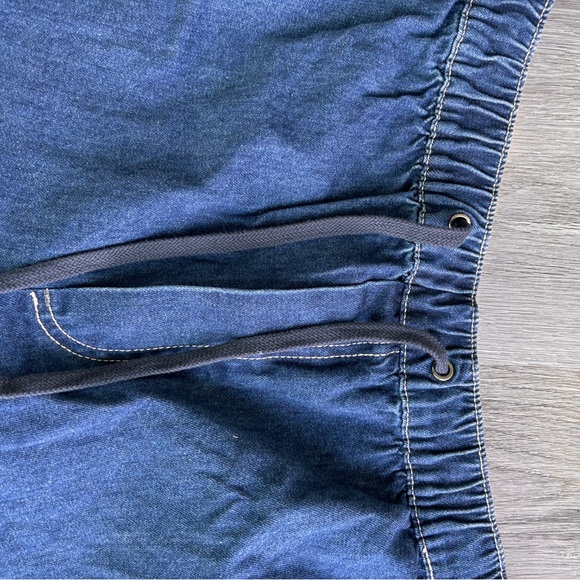 NWT Men’s Elastic Waist Denim Shorts - Picture 6 of 6